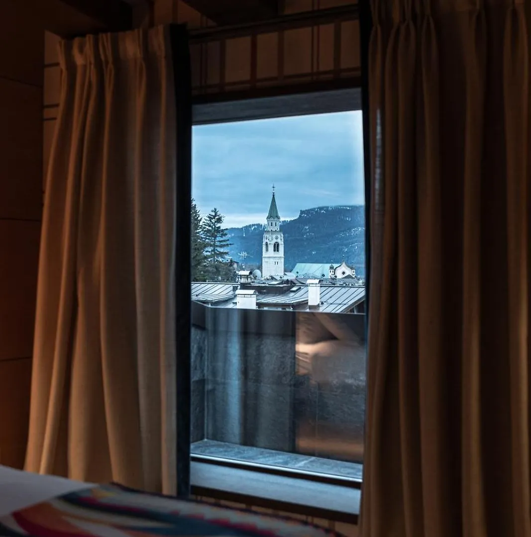 *****  Eight Cortina Hotel Cortina dʼAmpezzo Itália